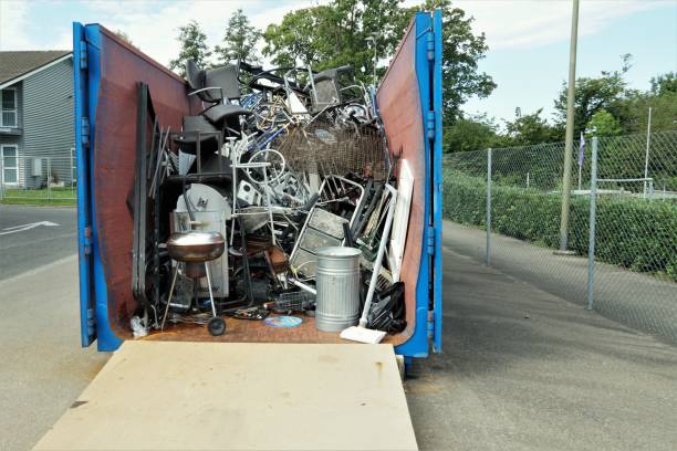 Best Construction Debris Removal  in Altamont, IL